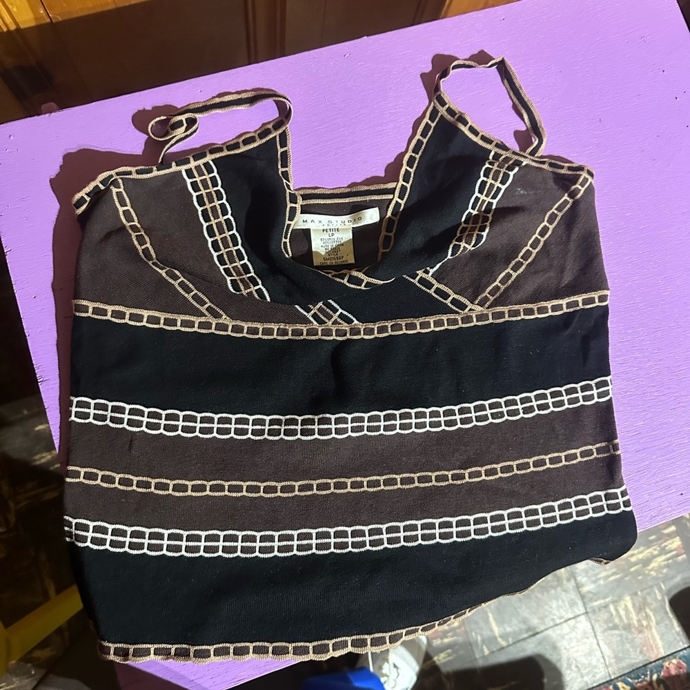 Women’s haul of ten items - Picture 16 of 16